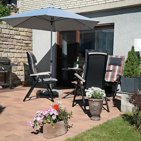 Sonnige In Mit Garten, Cleaning Included 아파트 바트드리버그
