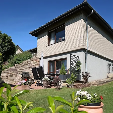 Sonnige In Mit Garten, Cleaning Included * バート・ドリーブルク
